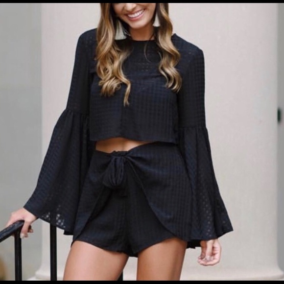 Matching Set - Picture 2 of 7